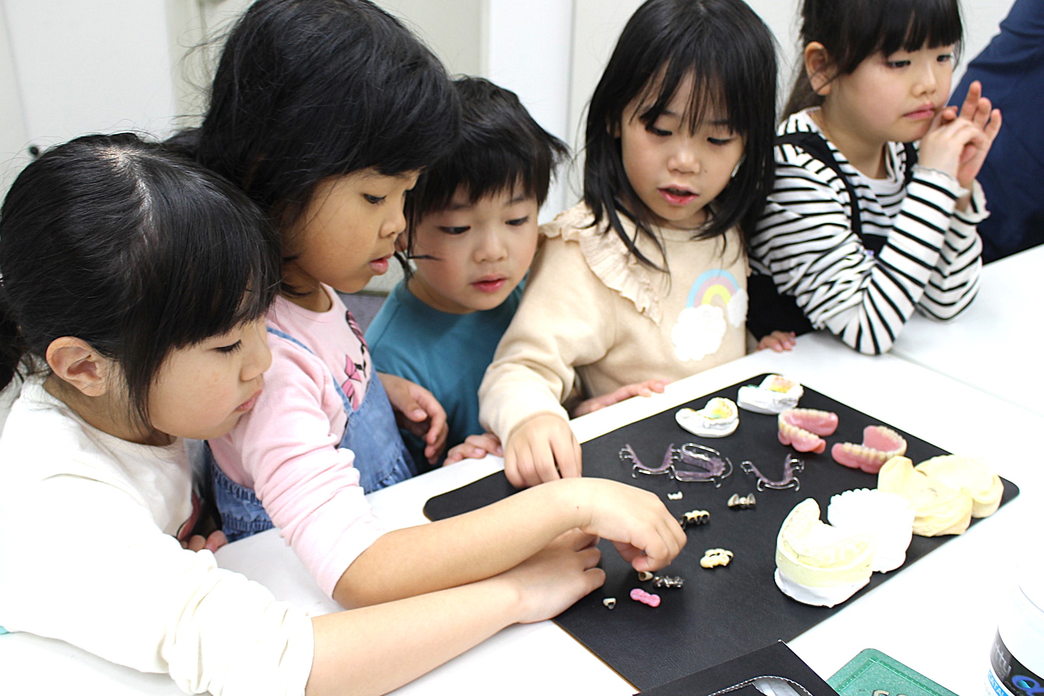 2026年3月5日　職場見学（義歯製作会社）